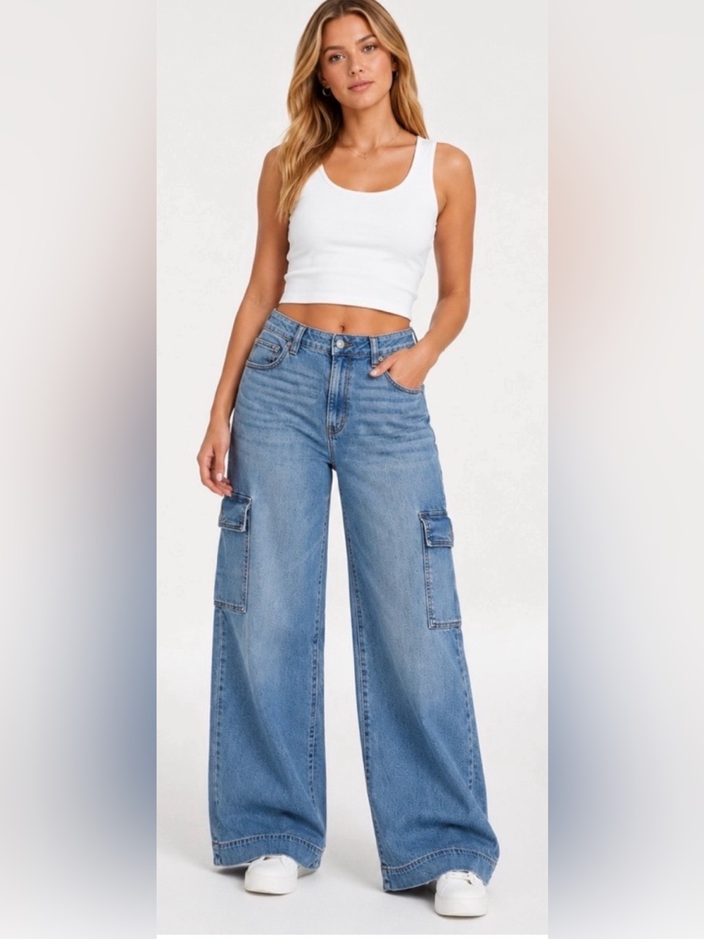American Eagle Outfitters Light Blue Wide Leg Cargo Jeans